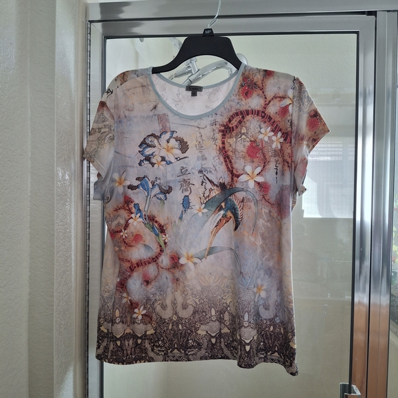 Tops - Floral Print Women's Top